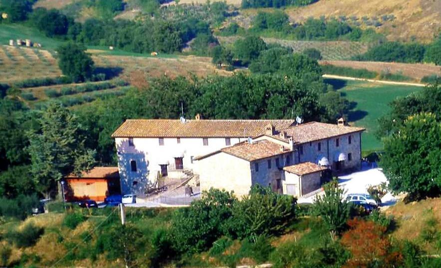 Il Casale Del Grillo Hotel Перуджа Екстериор снимка