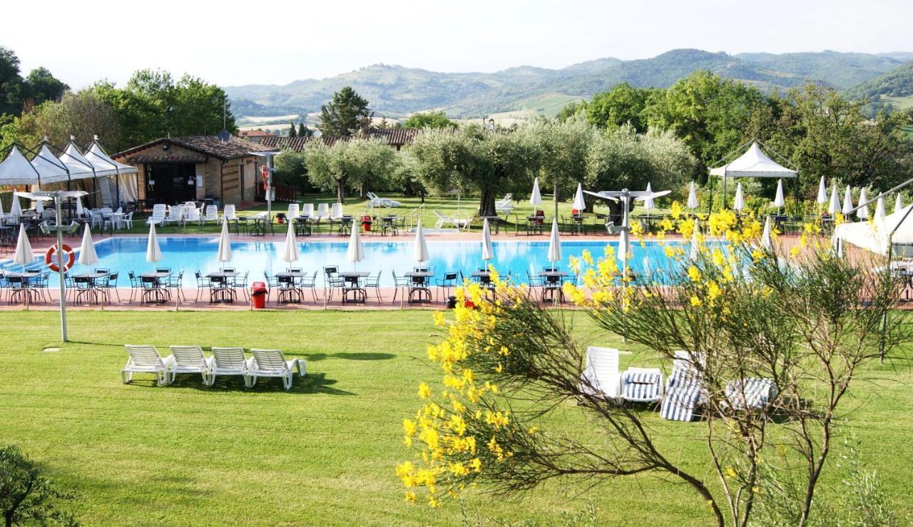 Il Casale Del Grillo Hotel Перуджа Екстериор снимка